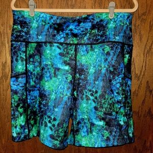 Constantly Varied Gear Shorts Size XXL